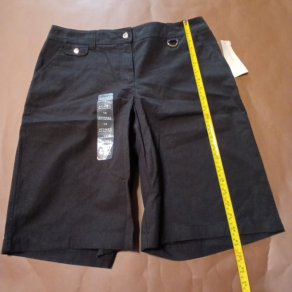 Jones New York Sport Shorts Womens 14 Black Stretch Bermuda Casual Chino